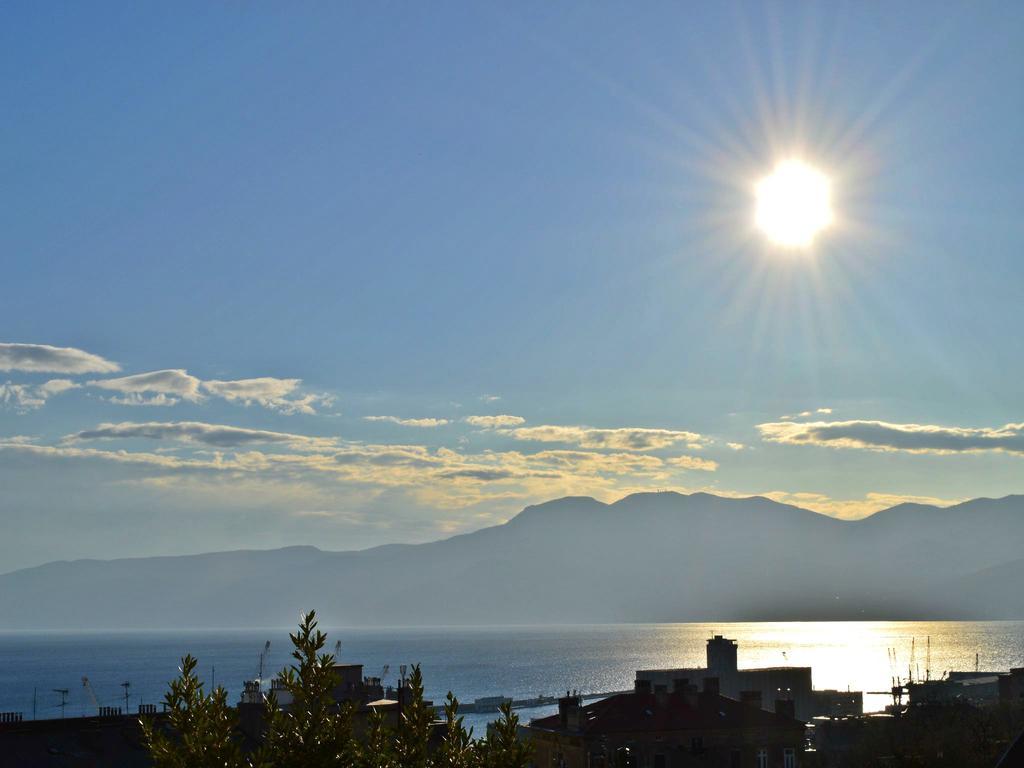 Sentona Apartment Rijeka Bagian luar foto